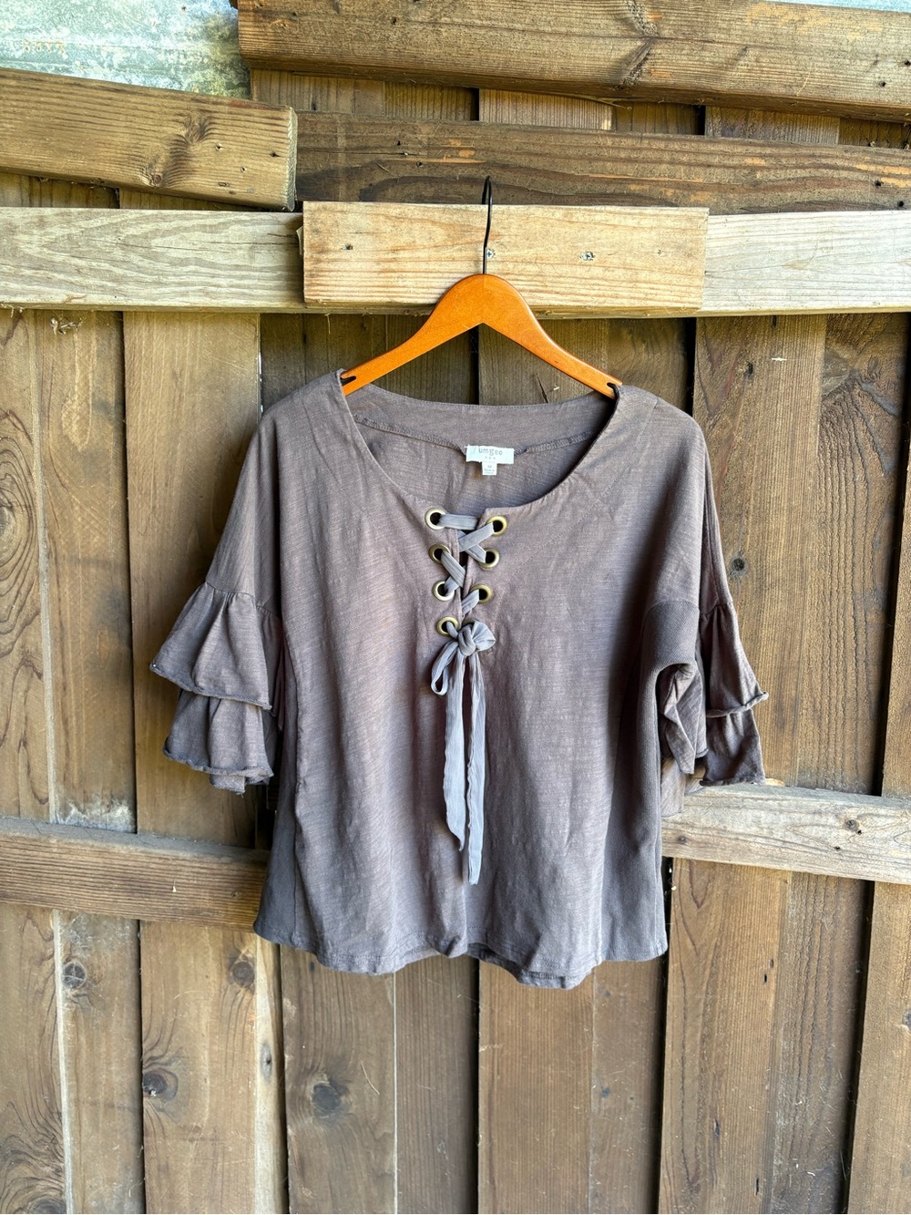 Umgee Gray Panel Ruffle Sleeve Lace Up Tee